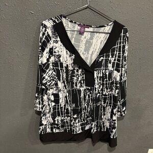 Beverly Drive Black and White Abstract Blouse